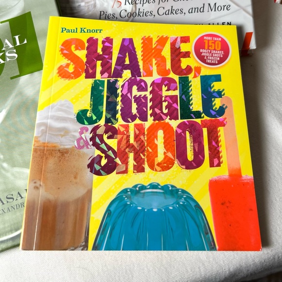 COOKBOOK NOOK GIFT SET - Picture 2 of 14